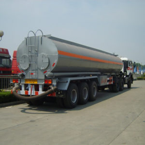Huayu-Manufacturer-Tri-axle-Asphalt-Bitumen-Tanker