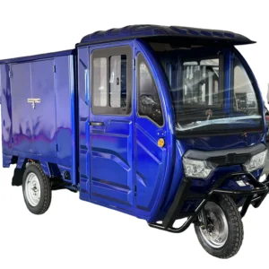 A stock image illustrating cabine fechado carga triciclo veculos entrega concepts