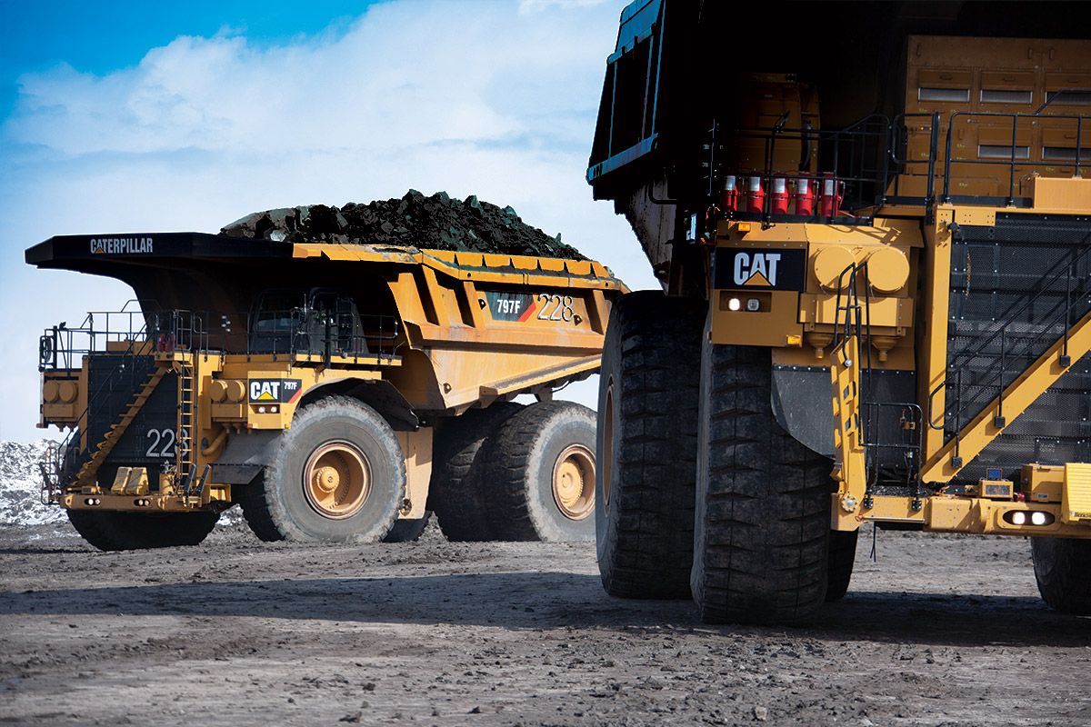 cat 797 dump truck price