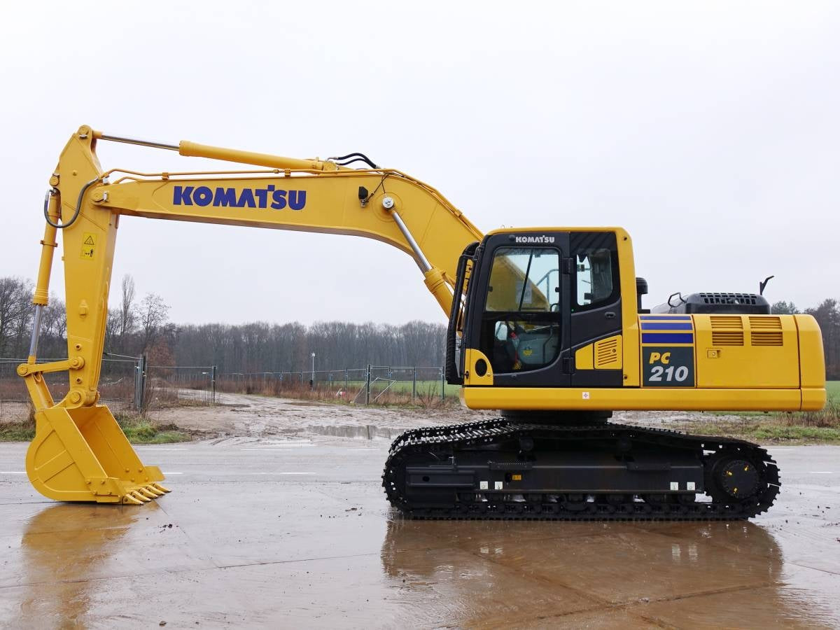 komatsu 210 excavator