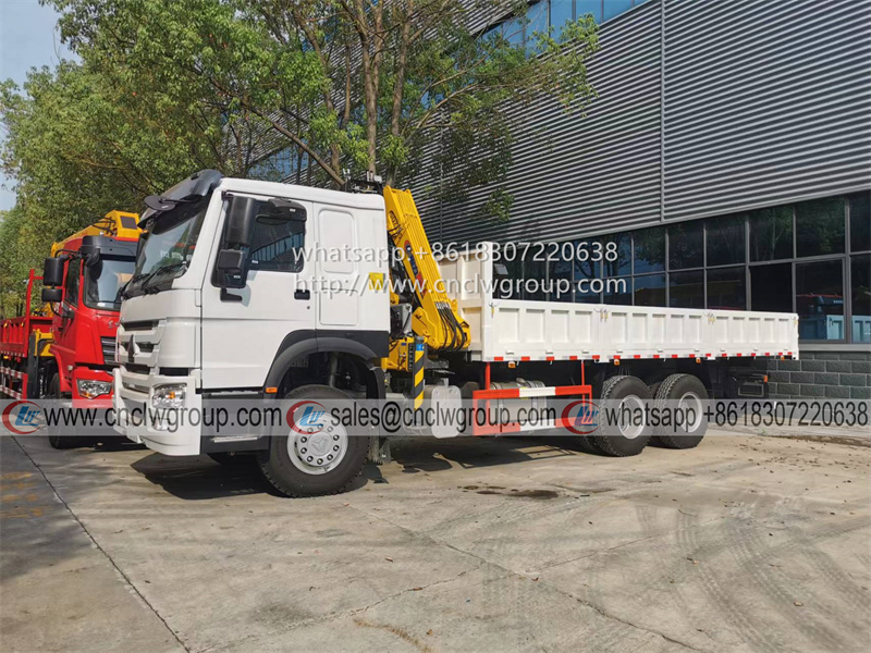 sinotruk Howo 6x4 Heavy-duty Crane