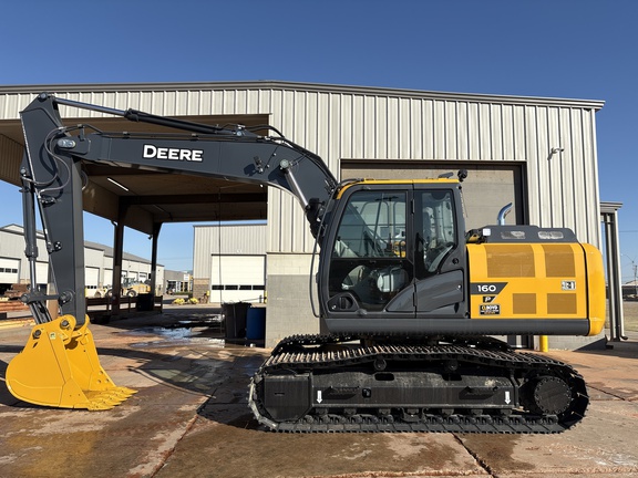 jd 160 excavator for sale truck
