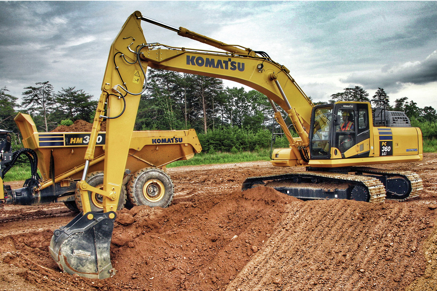 komatsu 360 excavator specs