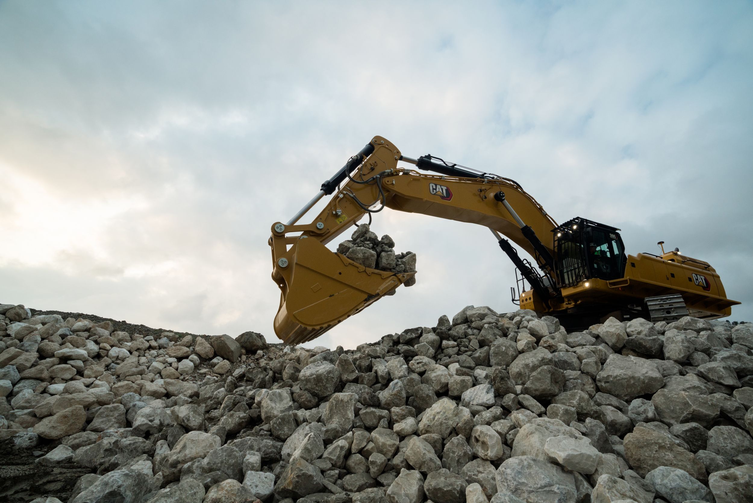 cat 395 excavator price