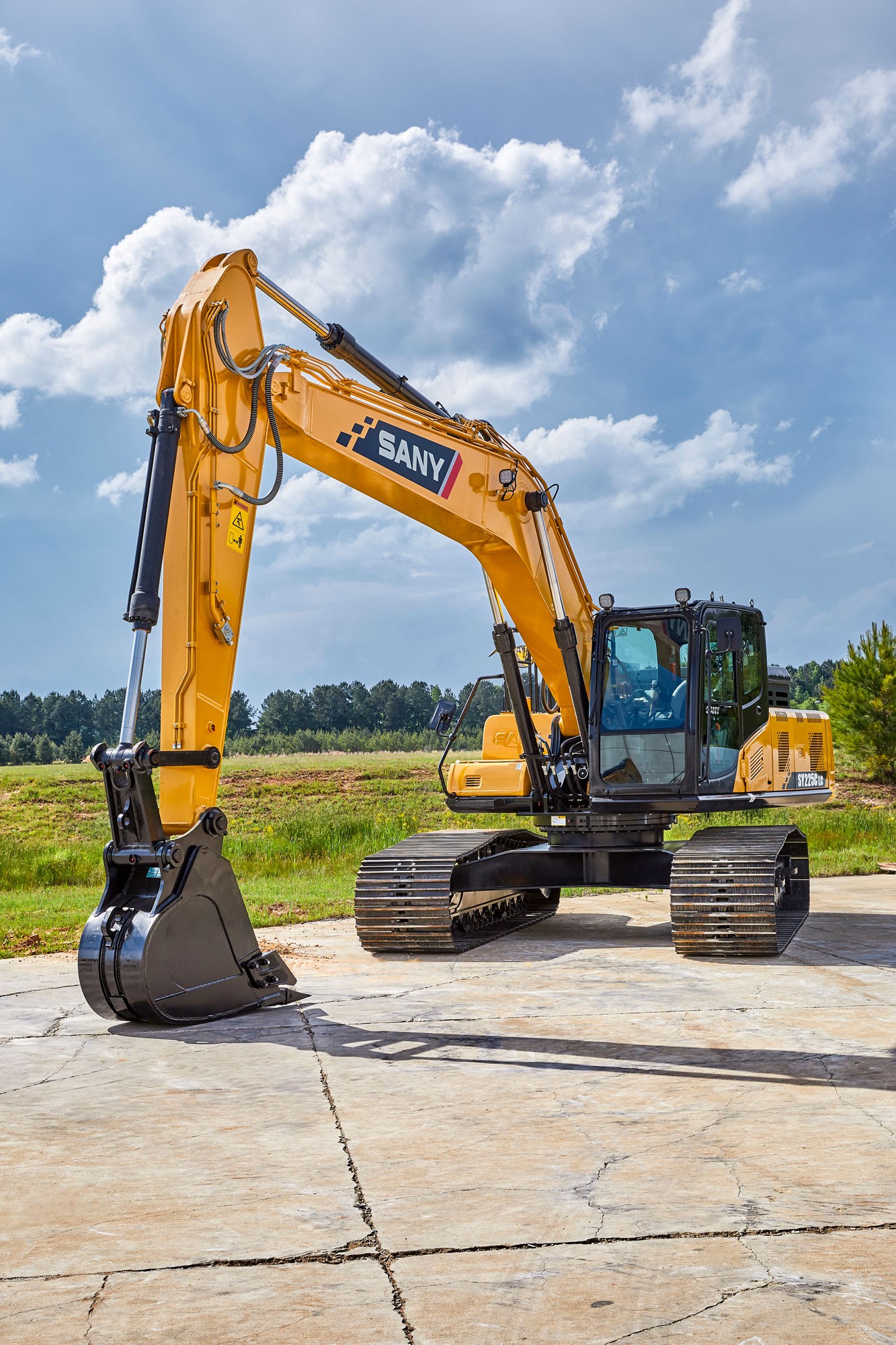 cat 225 excavator
