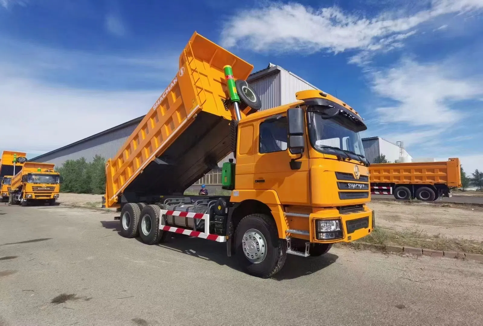 left Steering Dump Truck